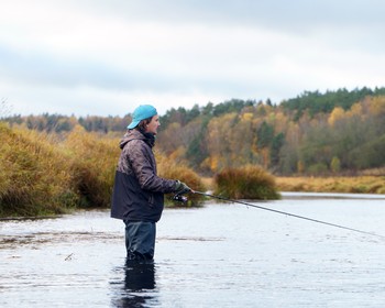 Ловля с лодок и отработка техники в окружении живописных берегов Угры