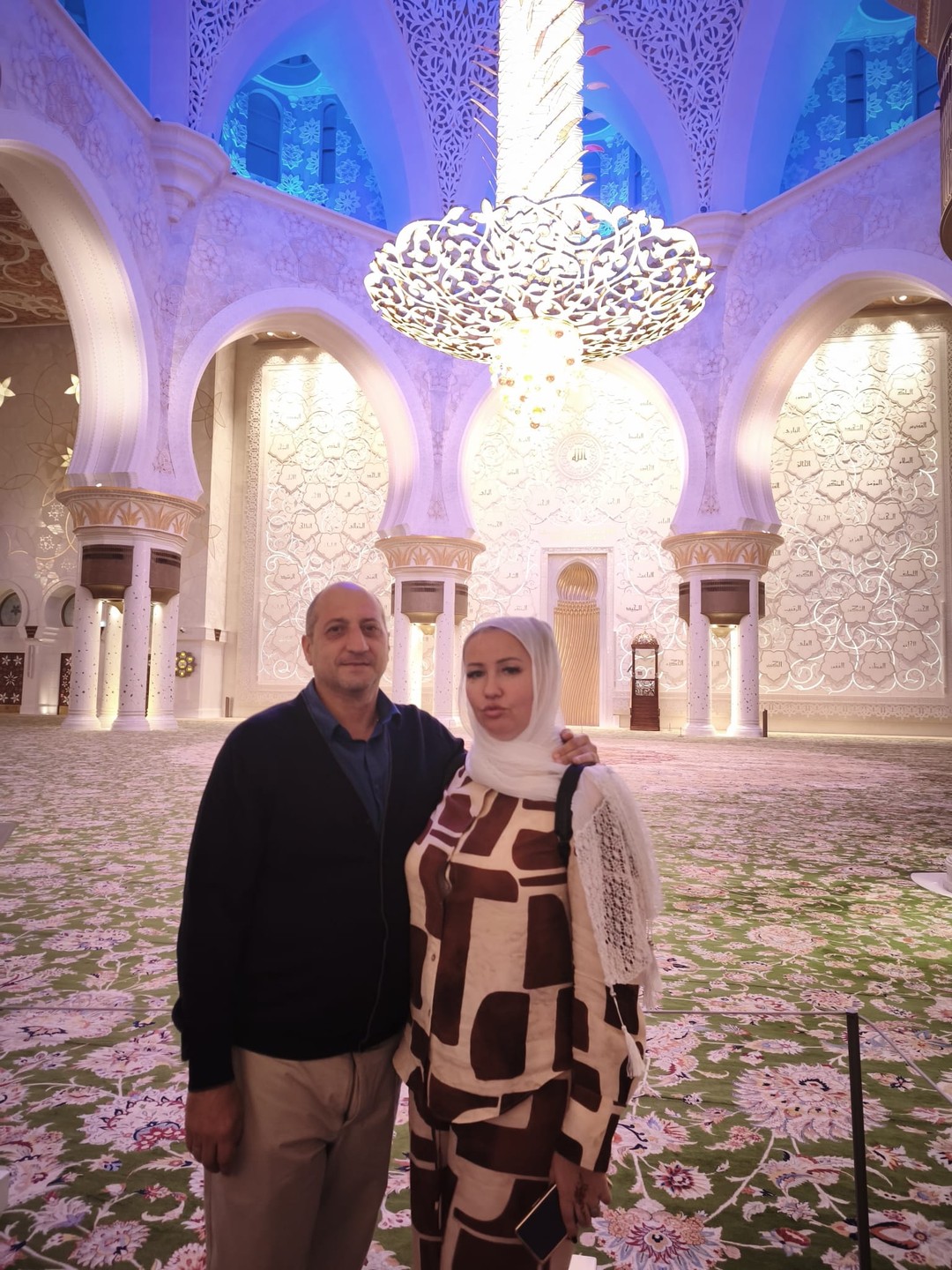 Восточная симфония: к шедеврам Абу-Даби из Дубая (Ольга)