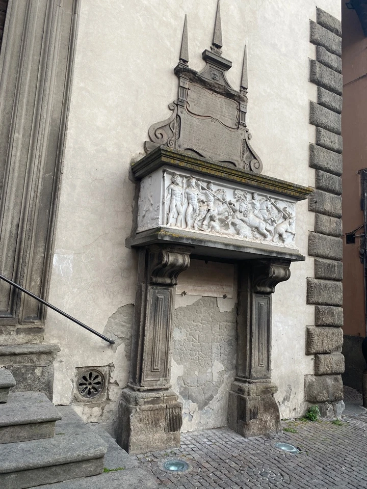 Светлана встретила нас на вокзале, очень понятно всё объяснила как к ней пройти от поезда.