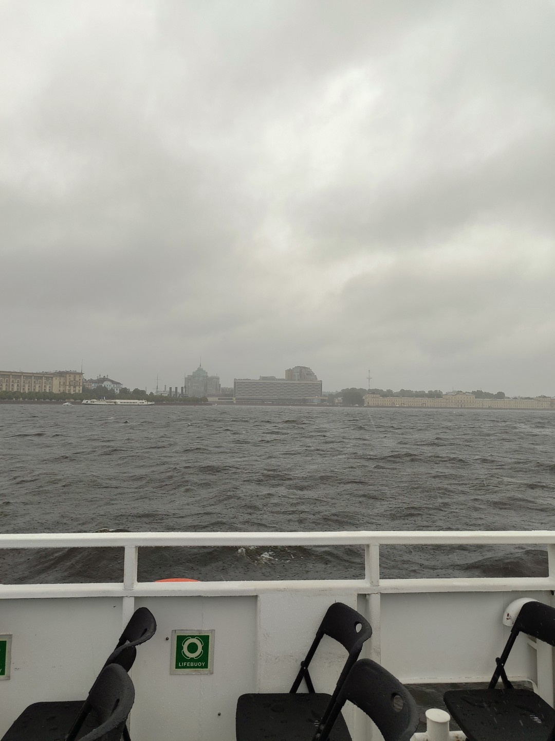 Водная прогулка «Полуденный выстрел пушки в Петропавловской крепости» (Елена)