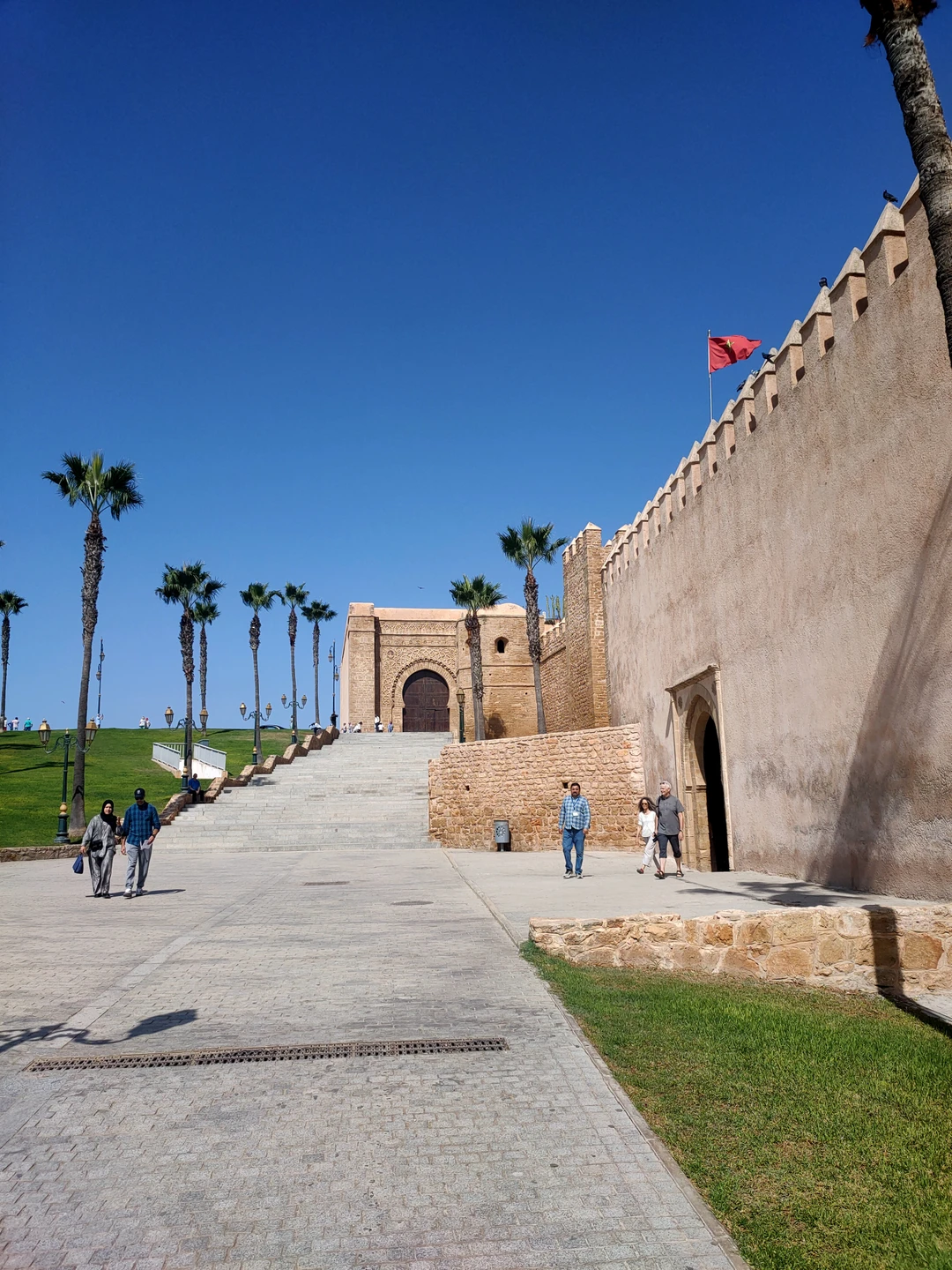 С годами всё больше и больше восхищают люди, которые вкладывают всю душу в то дело, которым