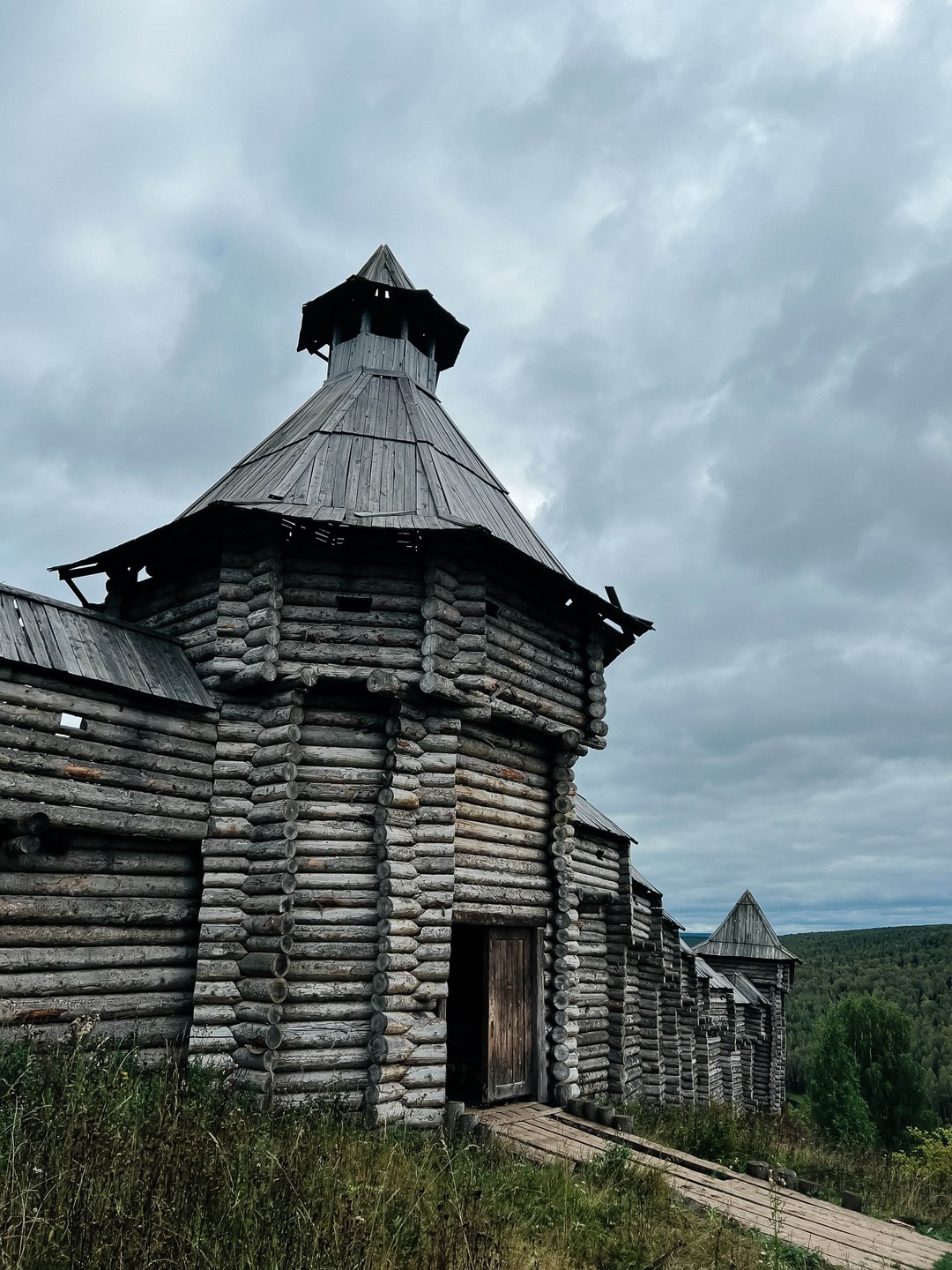 5 в 1: Усьвинские столбы, Каменный город, гора Крестовая, декорации «Сердце пармы», подвесной мост (Юлия)