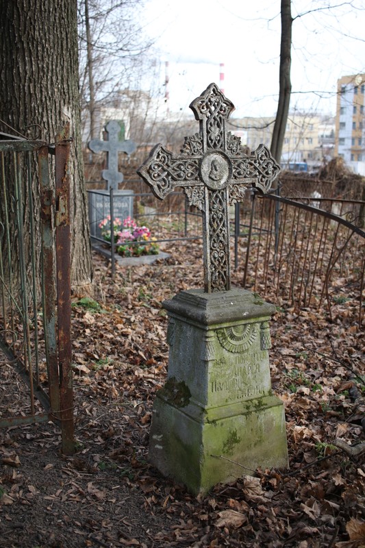 Старое кладбище у Владимирского централа