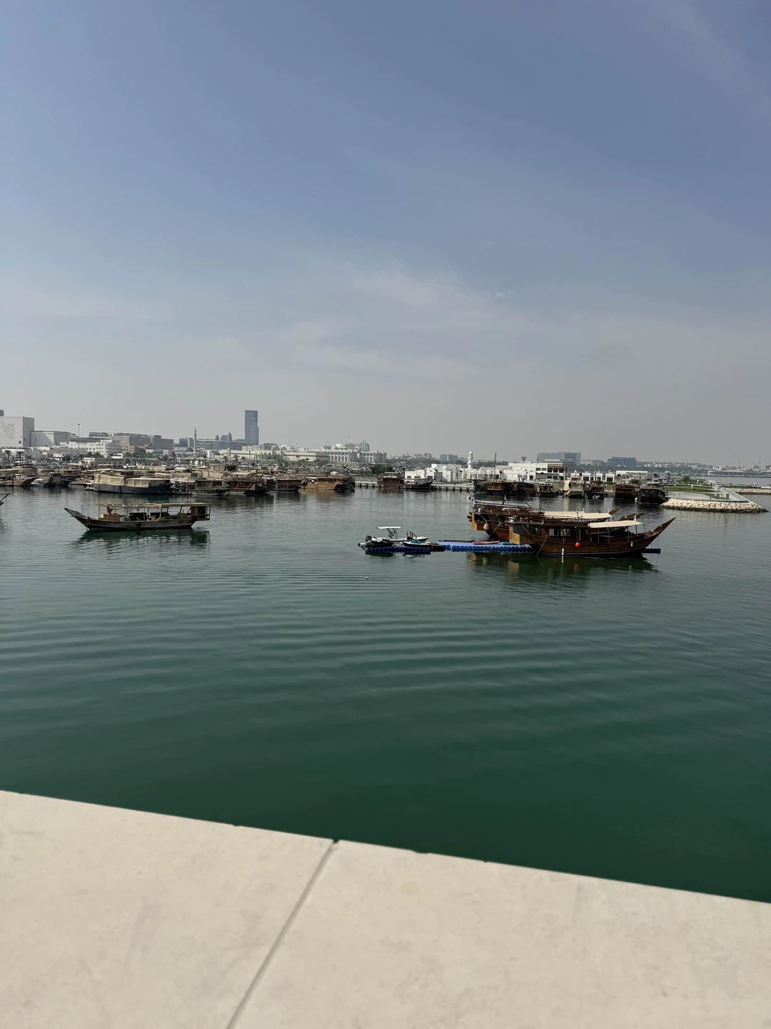 Экскурсию проводила Женя совместно с водителем Адли. Это гармоничная пара провела для нас невероятную экскурсию по