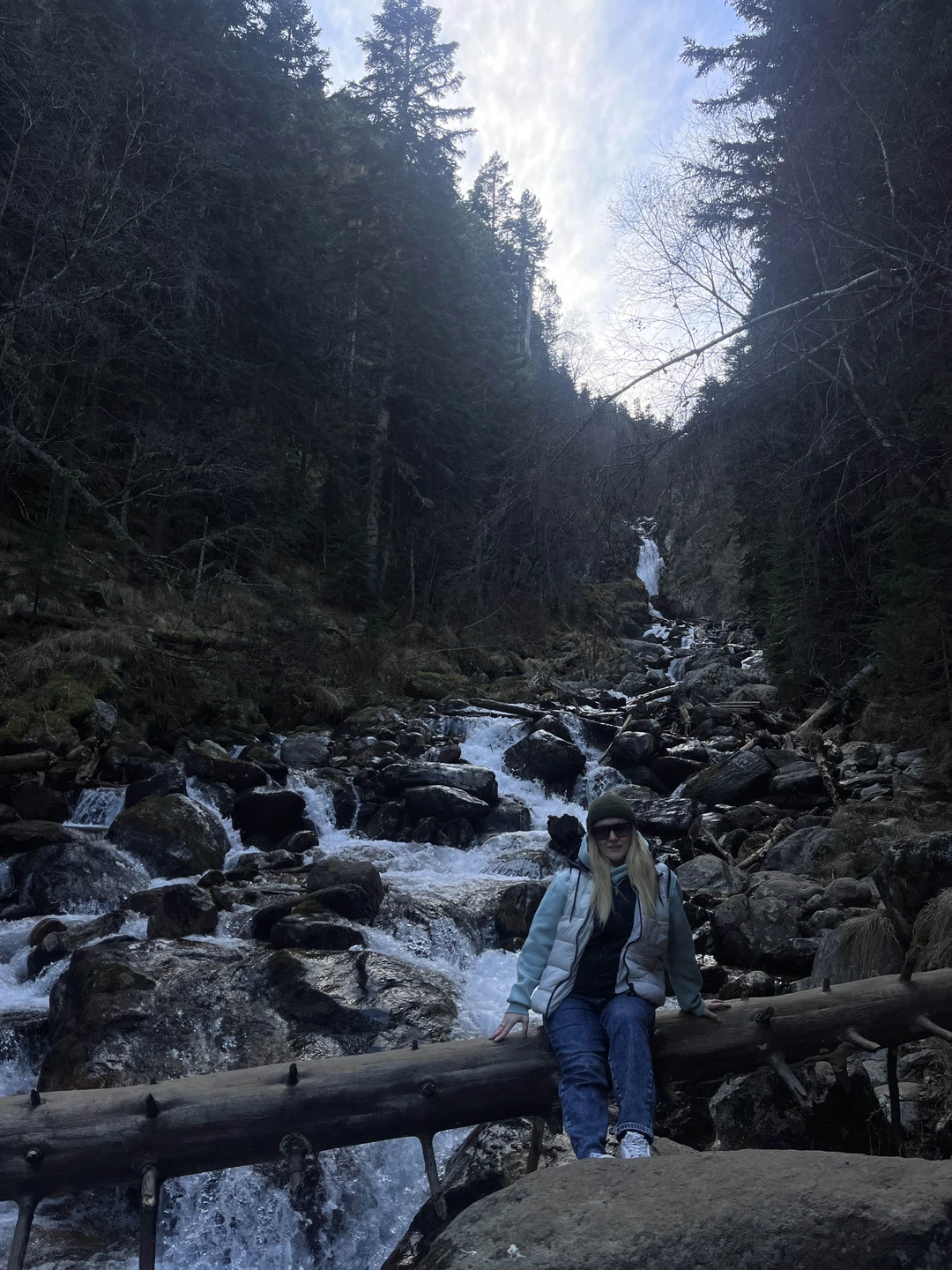 Поездка прошла хорошо. Ездили компанией, все понравилось. Рекомендую, очень красивые виды 😊