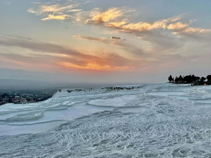 Из Антальи в Памуккале - к природному чуду Турции