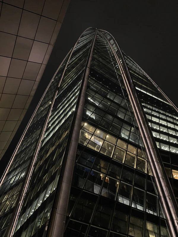 «Лахта-центр» снаружи и внутри