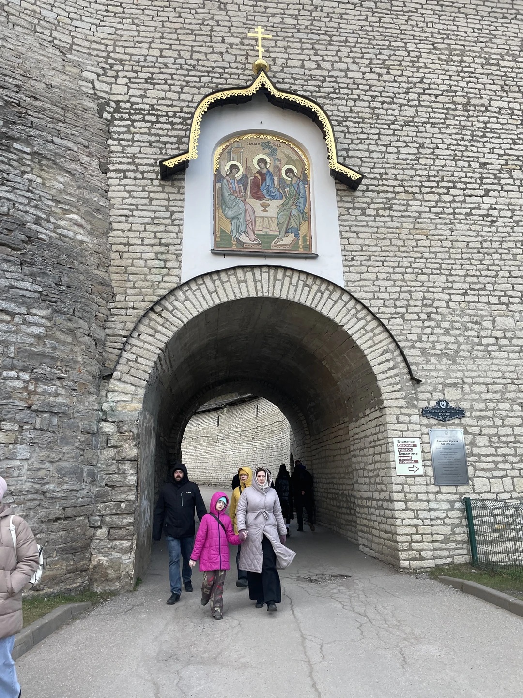 Ооочень профессионально, но очень уютно (редкое сочетание, как мне кажется). Прогулялись с Ольгой 16 ноября по