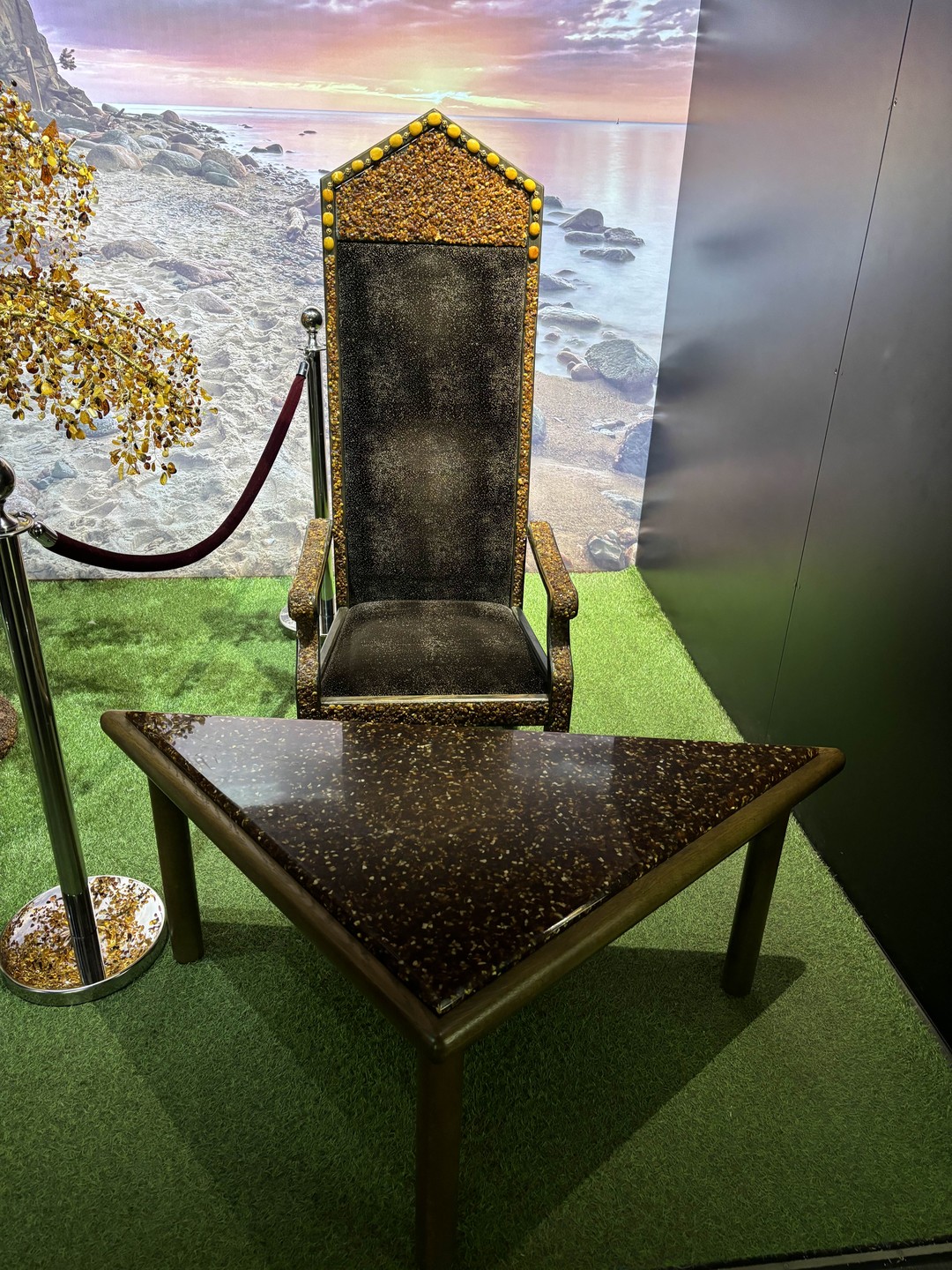 Янтарный, Светлогорск и Филинская бухта - с гидом-писателем (Олег)