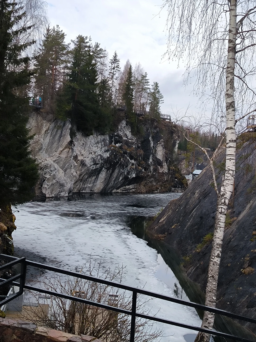 Шесть экскурсий за два дня. Не для тех, кто хочет посидеть спокойно в номере. Нам всё
