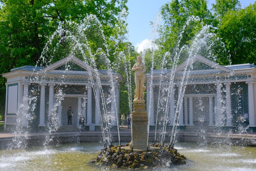 Фотоэкскурсия «Петергоф - столица фонтанов» (Лилия)