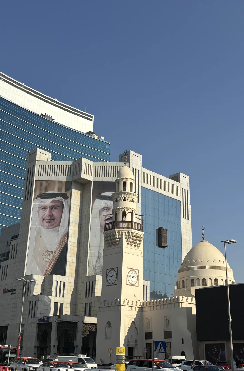 Огромное спасибо Татьяне за организацию нашей индивидуальной экскурсии в Манаме. Наш гид Луиза просто замечательная, и