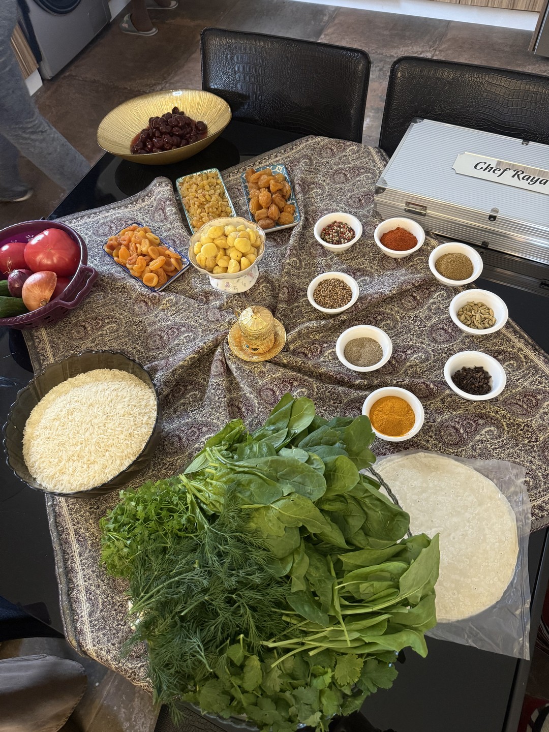 Спасибо огромное Самиру и его семье за прекрасно проведенное время. Гид очень подробно рассказал и показал