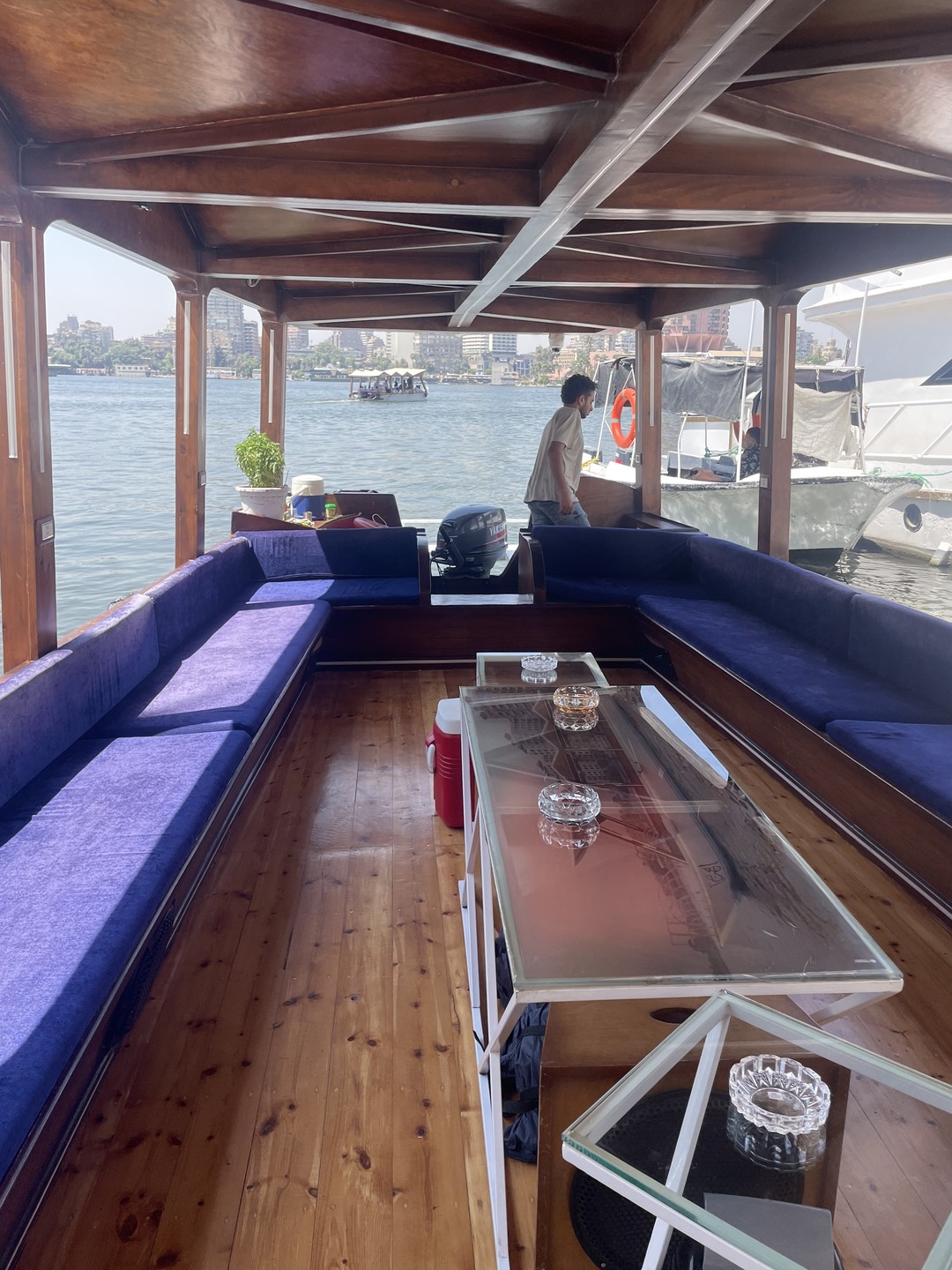 Очень рекомендую эту экскурсию у Мохамеда, приехали отдыхать на море в Хургаду, решили,что хотя бы раз