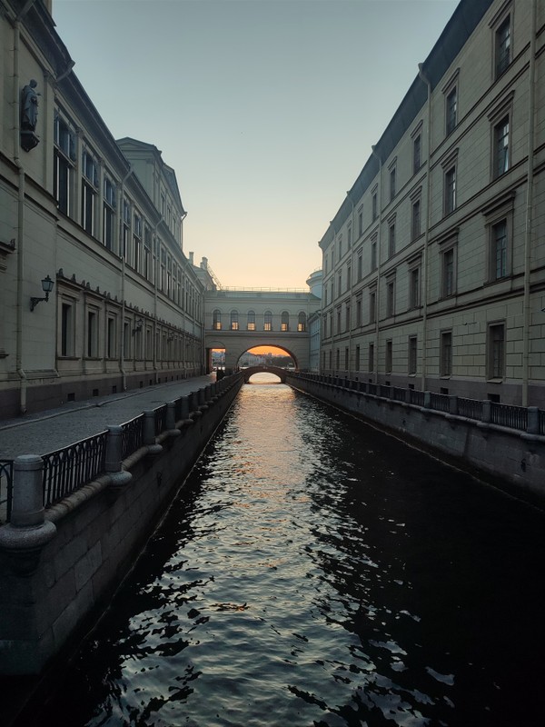 Виды Ночной Петербург и разводные мосты