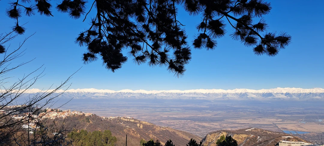 Прекрасная, отлично организованная и продуманная до мелочей экскурсия с прекрасным человеком и великолепным рассказчиком Торнике. Все