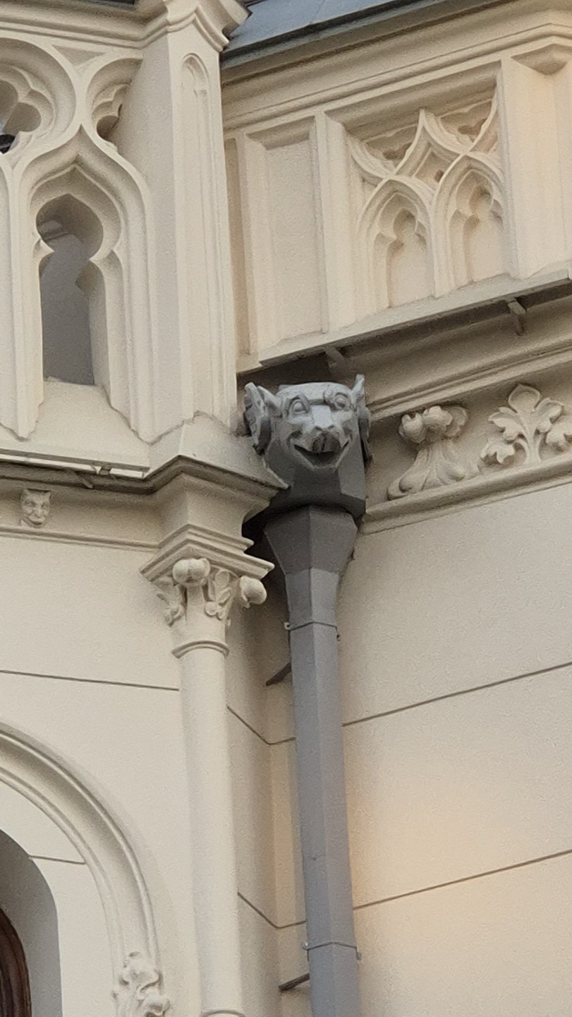 Красивый маршрут, интересные истории об историческом районе города.