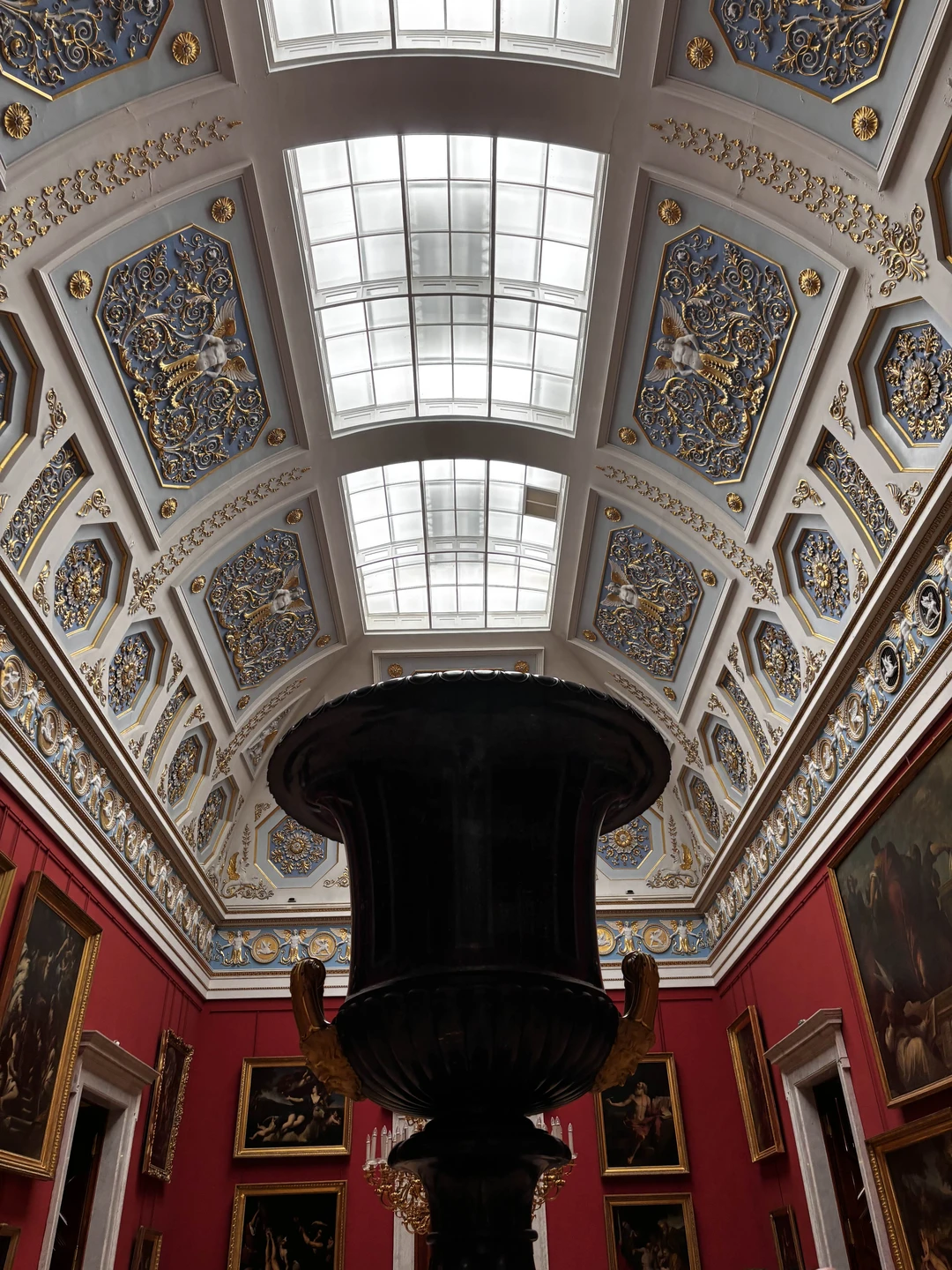 Эрмитаж: самое важное за 2 часа в мини-группе (билеты без очереди включены) (Анна)