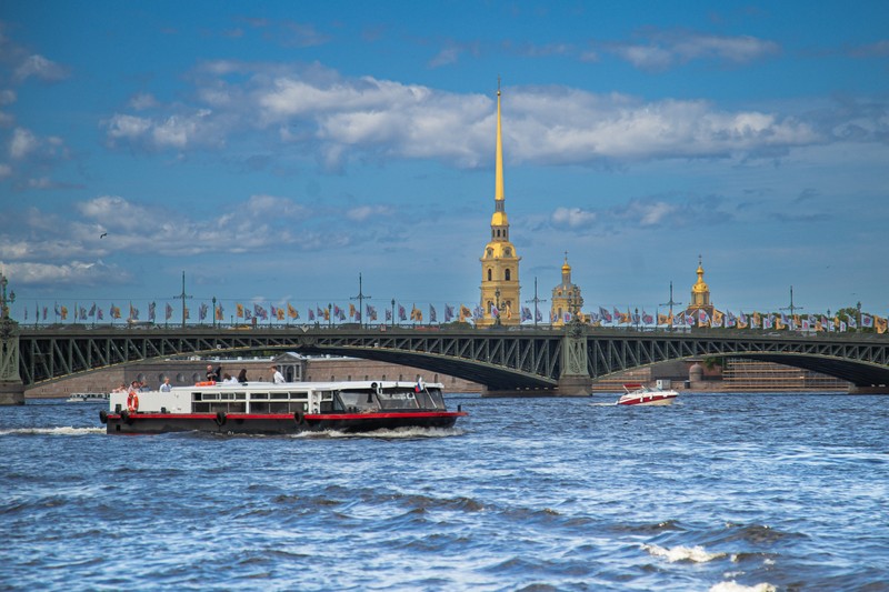 Фото отзыва 2: экскурсия "Прогулка на теплоходе «Каналы Северной столицы»"
