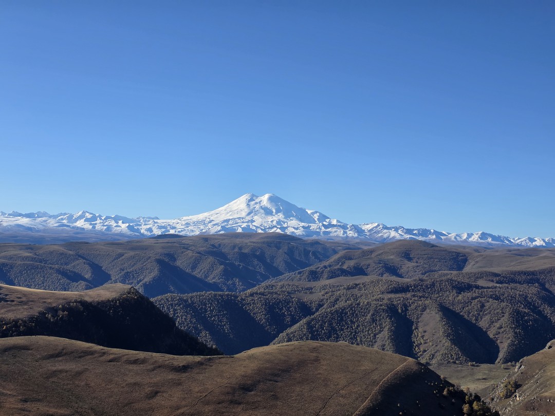 Экскурсию провёл гид Евгений - всё прошло просто замечательно! Он заехал за нами прямо по адресу