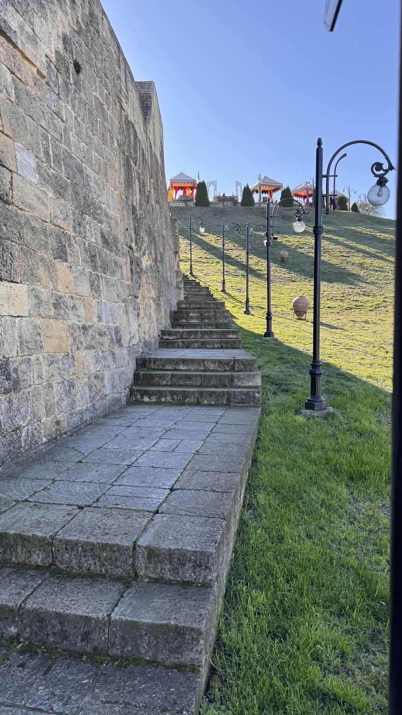 Дербент и экраноплан «Лунь» из Каспийска (Ольга)