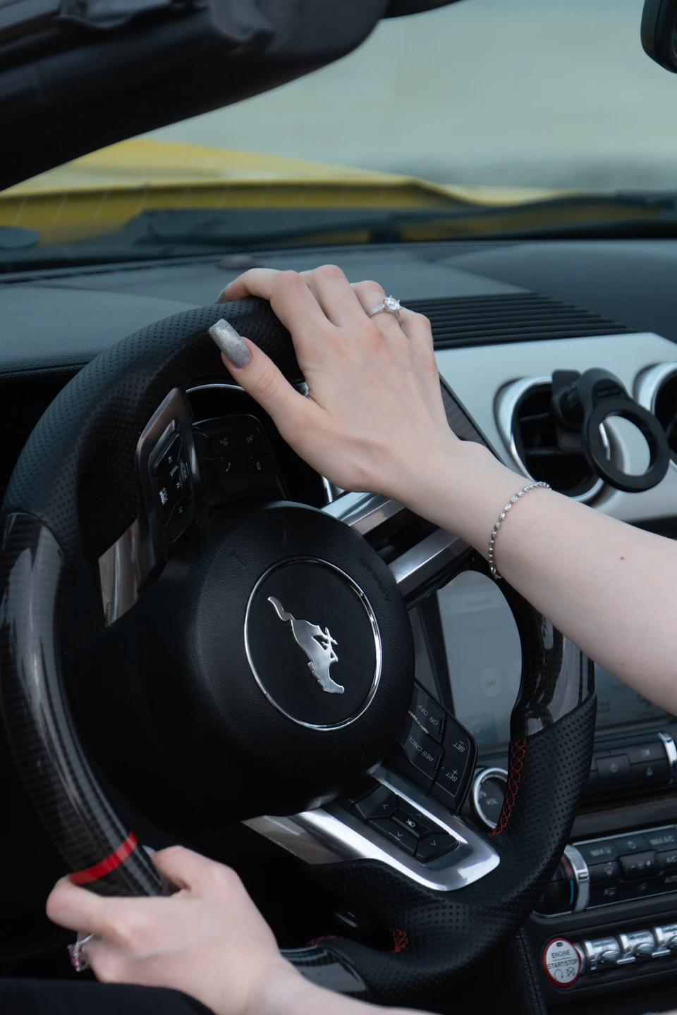 Смело доверил Гарнику один из самых ответственных моментов в жизни!) Тур и содержание особенно приятны -