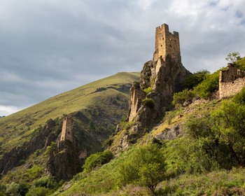 Горная Ингушетия: «Эрзи», башенные комплексы Эгикал и Вовнушки, перевал Цей-Лоам