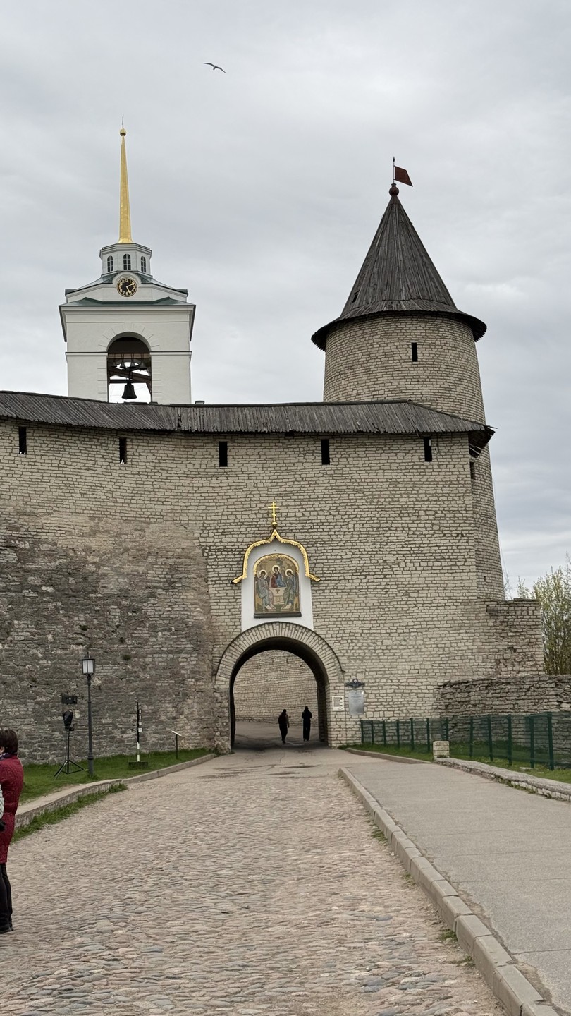 Россия начинается здесь (Надежда)