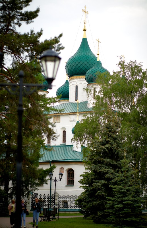 Исторический центр Ярославля: фотопрогулка в предзакатный час