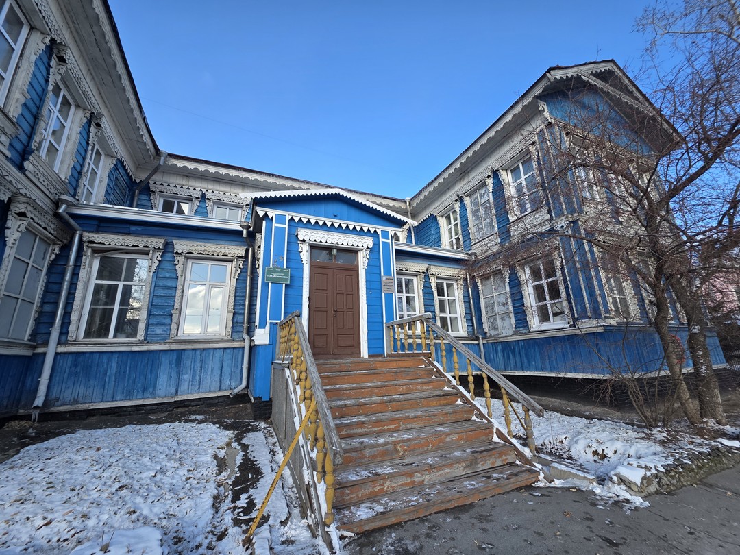 Отличная экскурсия. Юлия очень интересно рассказывает про город, причем это делает интерактивно, вовлекая участников, отвечает на