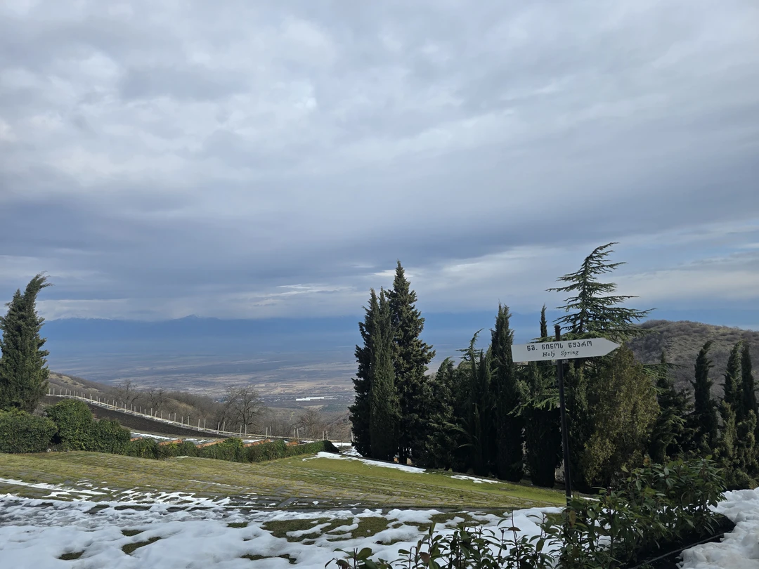 Мы были на двух экскурсиях в Кахетии и Казбеги, мы хотим с мужем выразить огромную благодарность