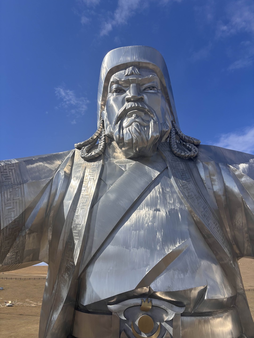 Считаю, что такие крутые гиды как Цэнгум и Бэргум заслуживают не 5, а все 30271829393 звезд!