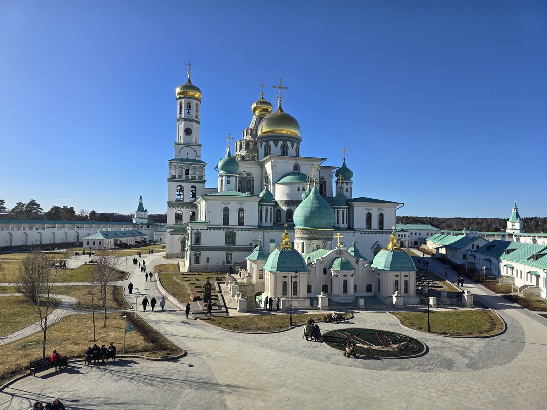 Спасибо Анатолию за экскурсию! Очень информативно и интересно! А с погодой просто очень повезло!
