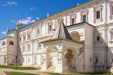 Дворец князя Олега