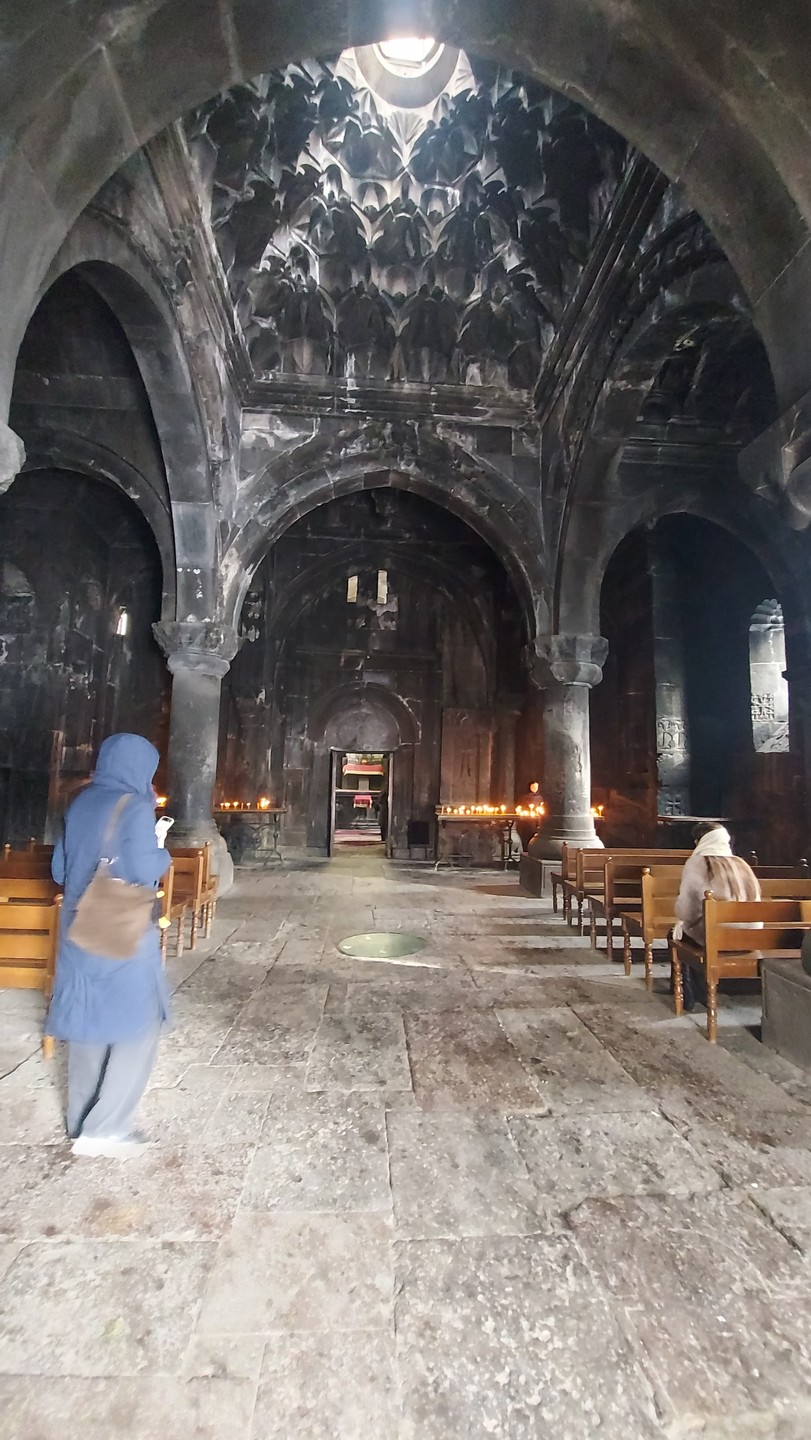 Были в Январе. Тепло и снежно. Экскурсия насыщенная. Все рассказали, вкусно накормили. Цены очень приемлемые. За
