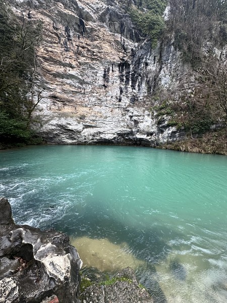 Спасибо Амине и Самвеллу за прекрасно проведенный день! В день нашей экскурсии немного не повезло с