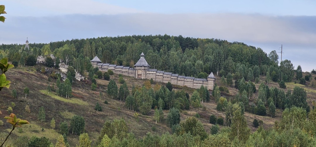 5 в 1: Усьвинские столбы, Каменный город, гора Крестовая, декорации «Сердце пармы», подвесной мост (Елена)