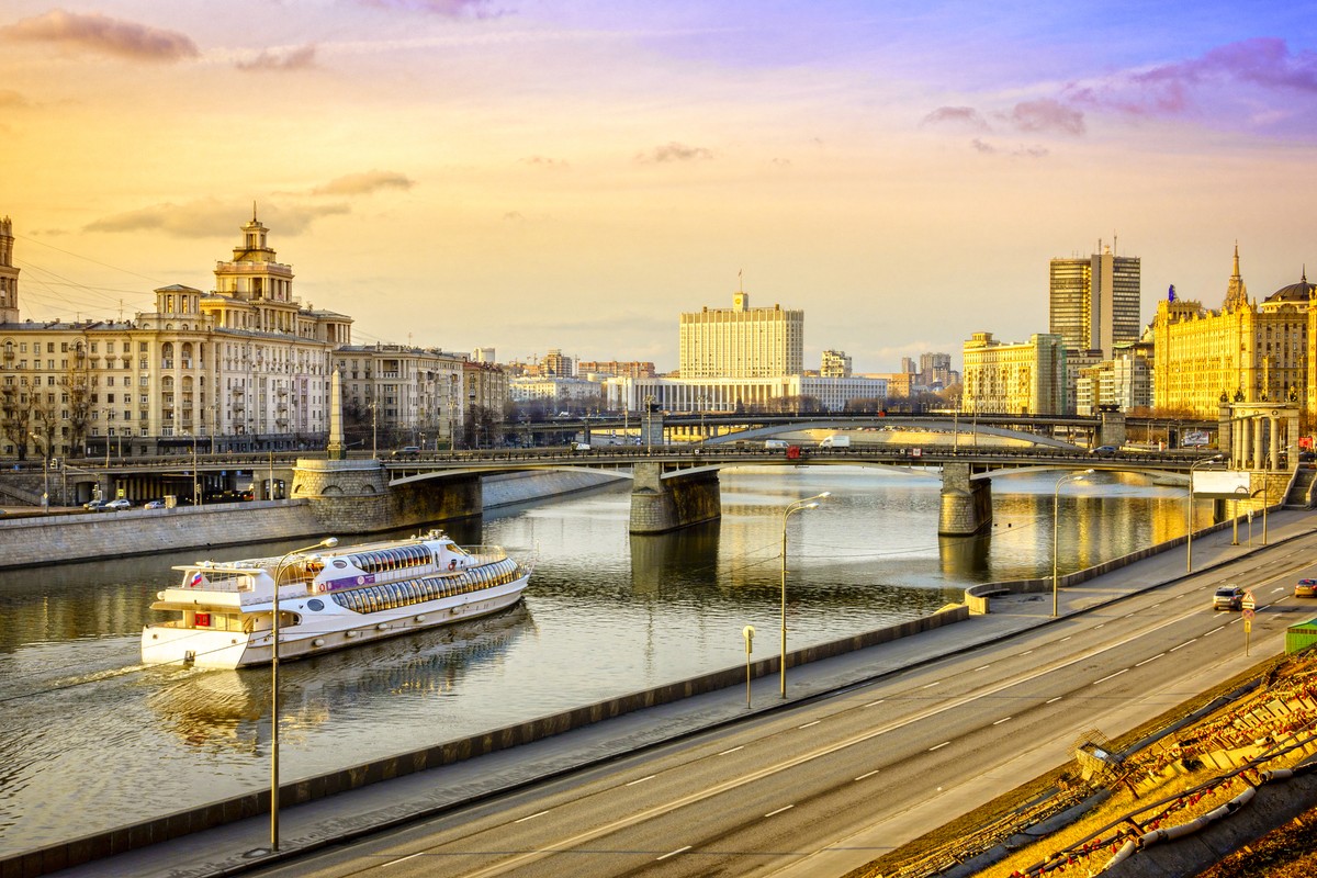 Экскурсия Московские набережные: история и архитектура