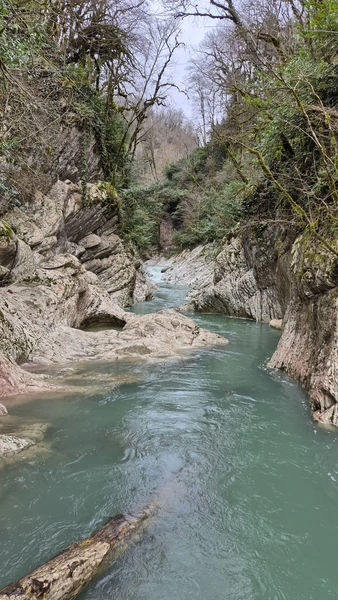 Всё было максимально удобно и индивидуально организовано. Широкий спектр знаний экскурсовода позволял общаться на любые темы.