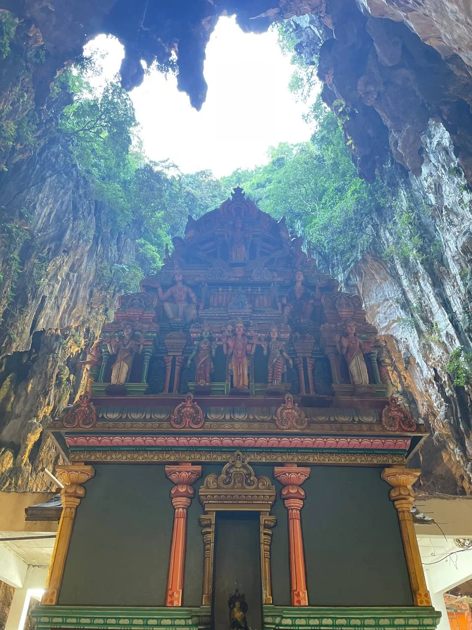 Очень рад, что нам в Малайзии повезло с гидом! Инна живёт тут вот уже 20 лет