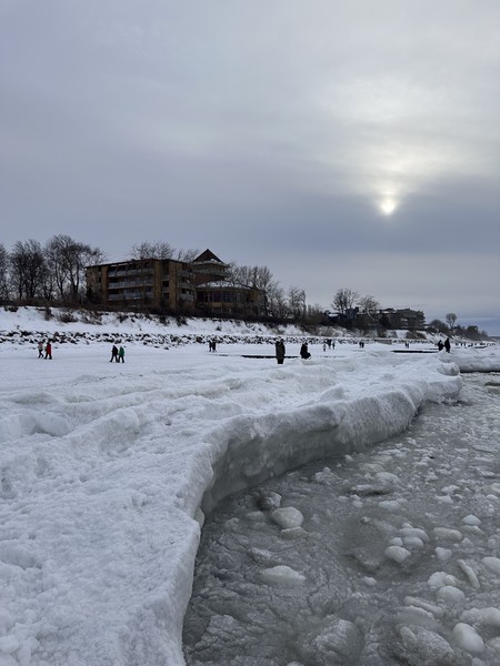 Была на экскурсии 22 февраля. К сожалению, Дмитрий заболел, и как альтернативу предложил, чтобы экскурсию провела