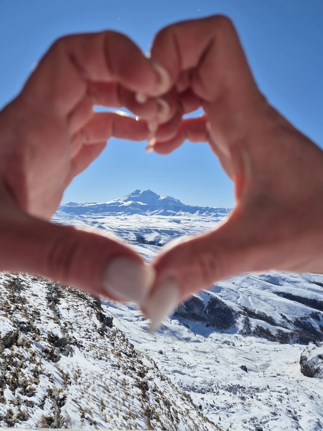 Ездили двумя семьями (четверо взрослых и дети 17,16,11,10 лет) на двух внедорожниках с Семеном и Григорием
