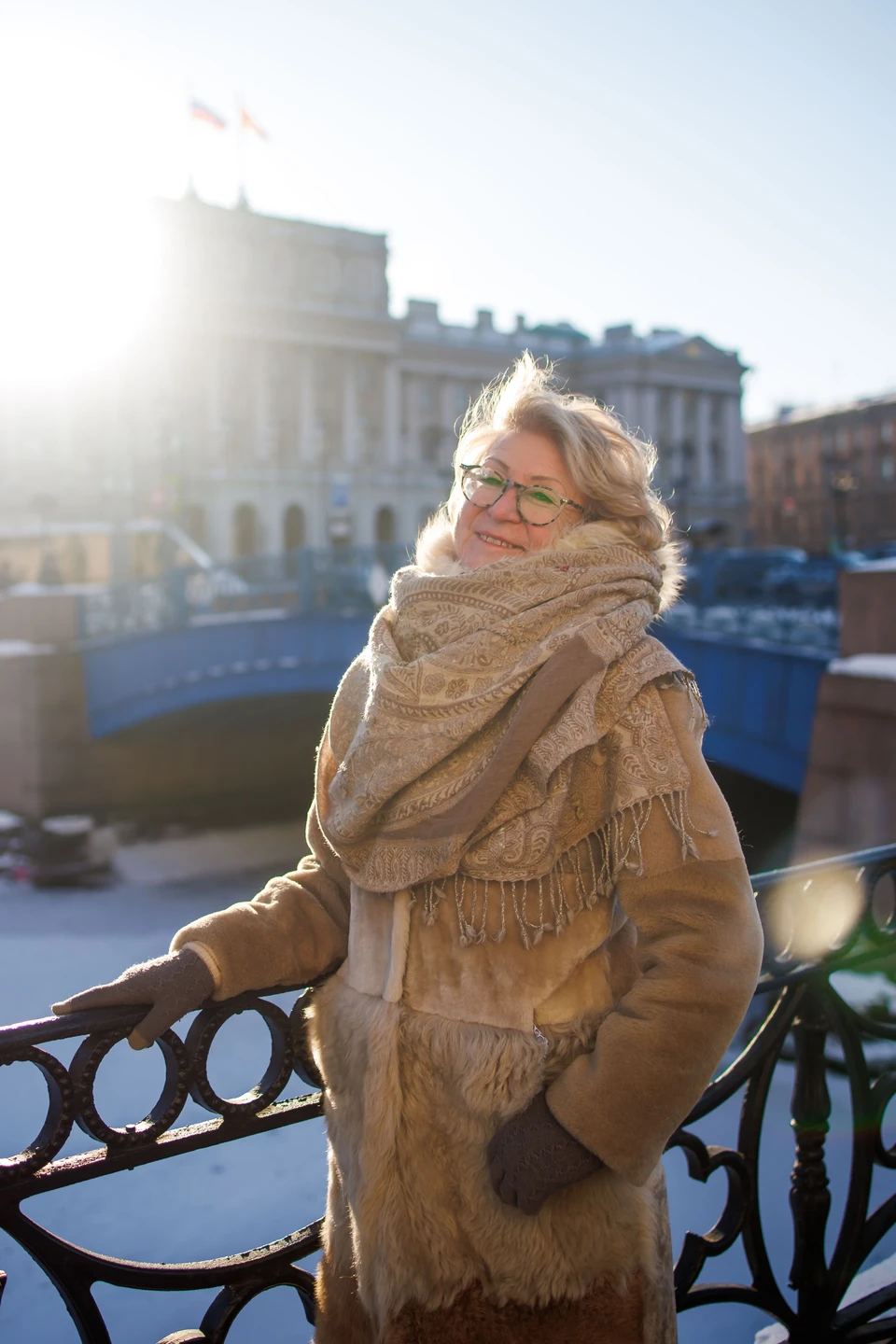 15-минутная фотосессия в лучших локациях Петербурга (Оксана)