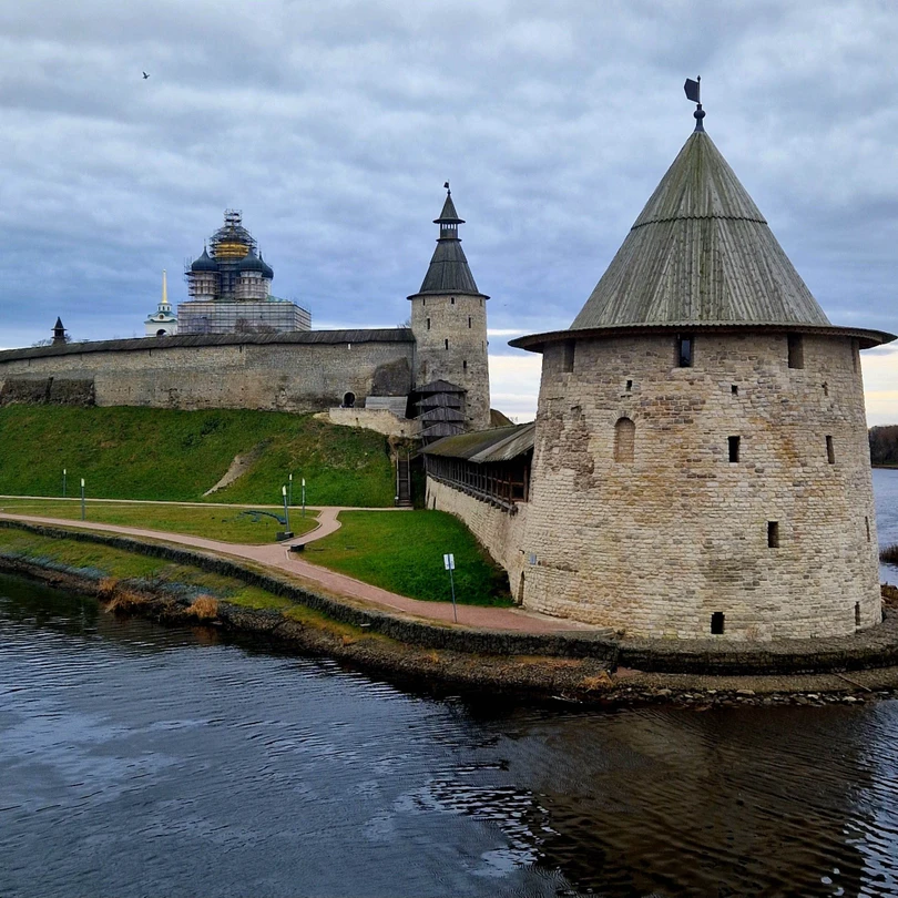 Псков: обзорная экскурсия с посещением Кремля (Татьяна)