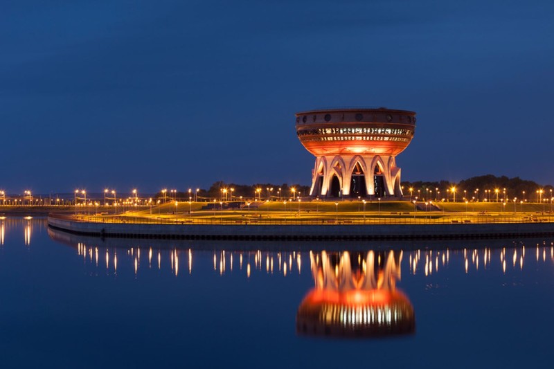 Виды Дворцы вечерней Казани