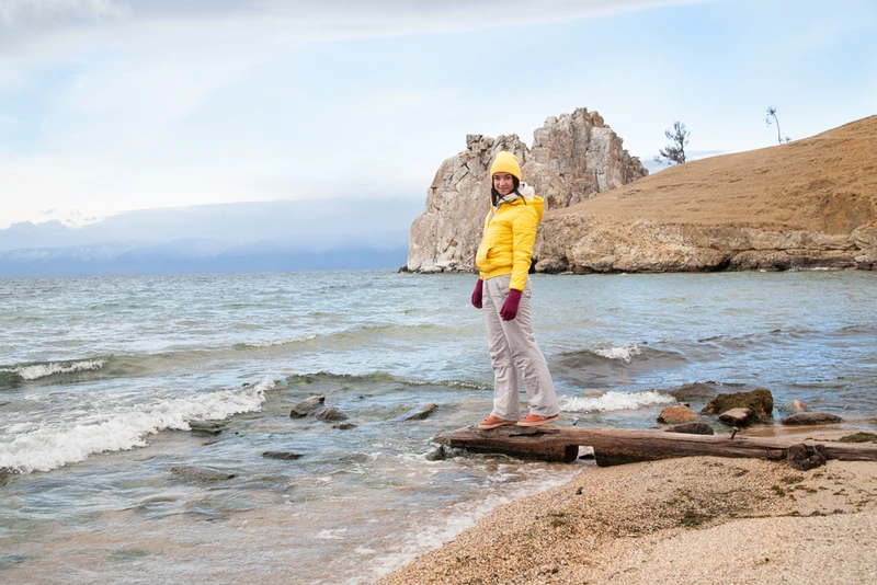 Мысы, бухты, предгорье и Ольхон: путешествие по живописным окрестностям Байкала