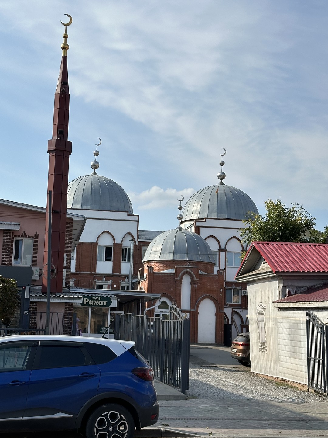 Спасибо за прекрасно проведенную экскурсию. Тепло, душевно с огромной любовью к городу экскурсовод рассказала обо всем