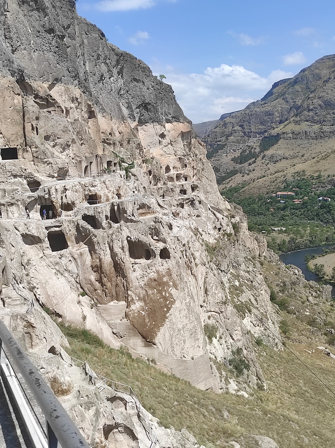 Боржоми, Вардзия и крепость Рабат на микроавтобусе (Наталья)