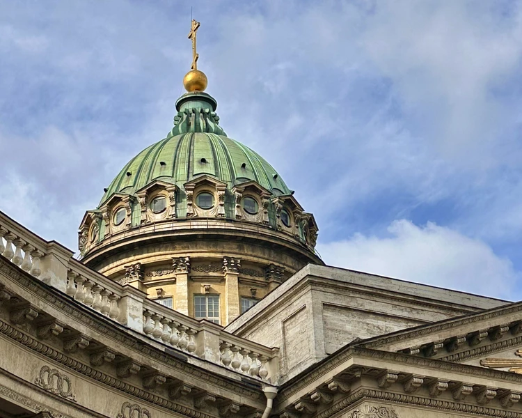 Классическая автобусная экскурсия по Петербургу