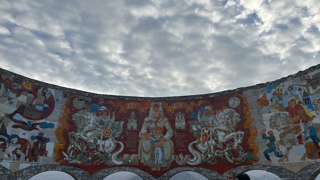 Из Тбилиси в Казбеги на микроавтобусе (Арина)